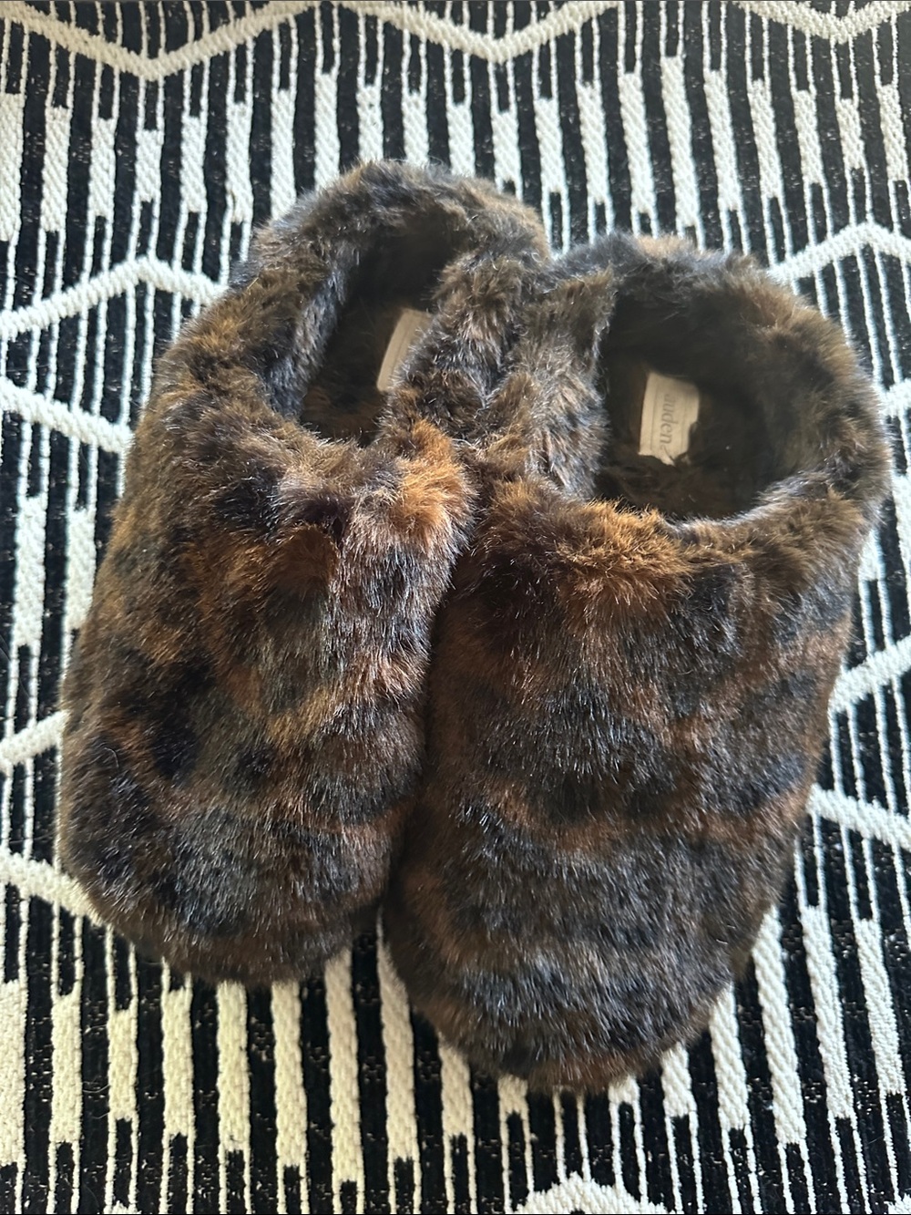 AUDEN Cozy Faux Fur Platform Slipper Mules - Brown Leopard, women’s size 6